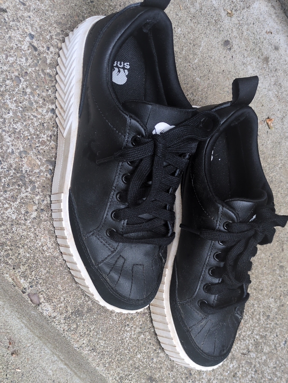 Sorel Low Waterproof Women's Sneaker - Picture 2 of 5